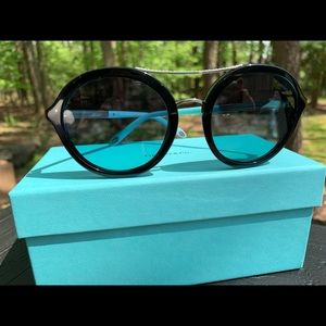 Like New Tiffany & Co. Sunglasses